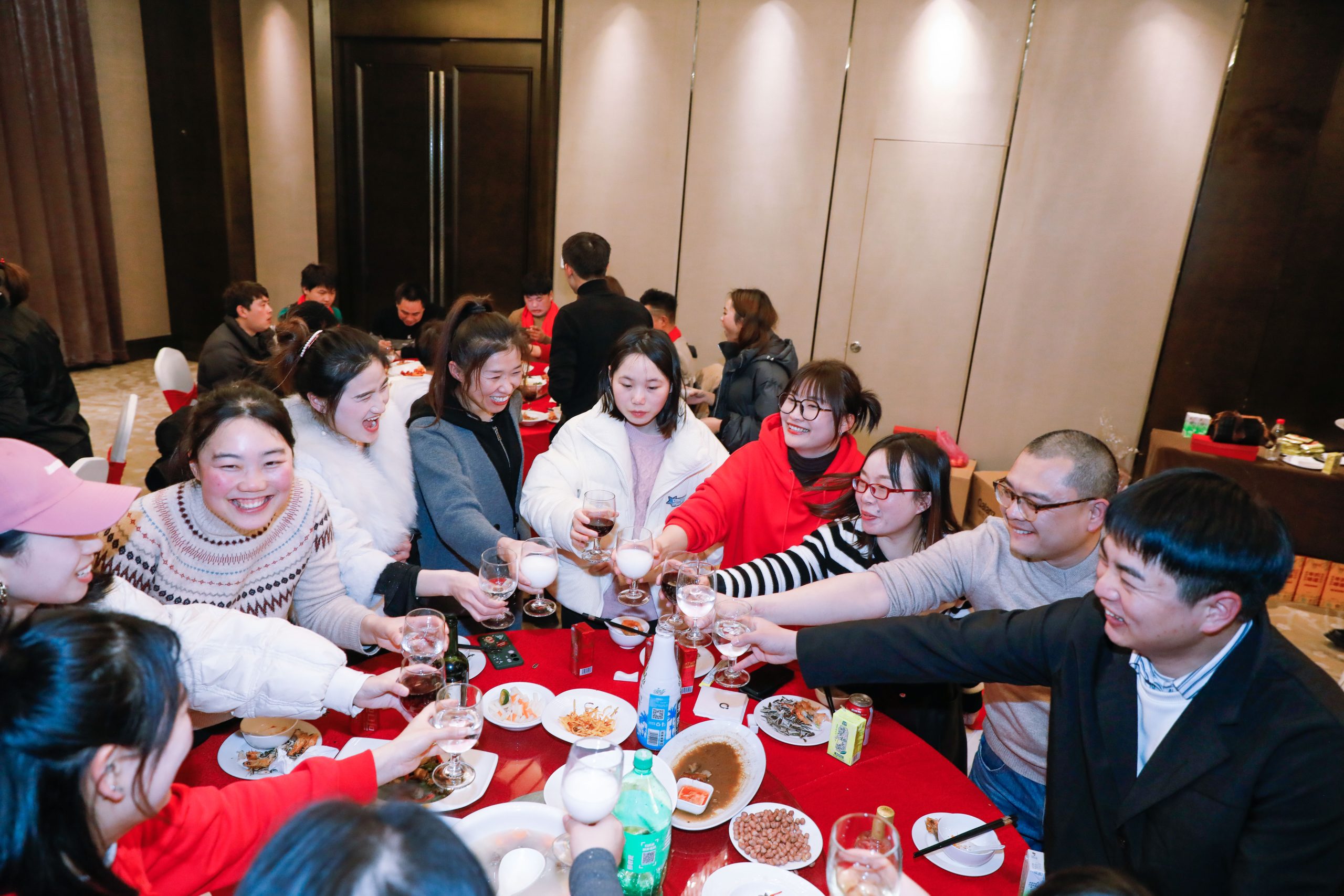 2024年新年公司龍年行大運(yùn)！